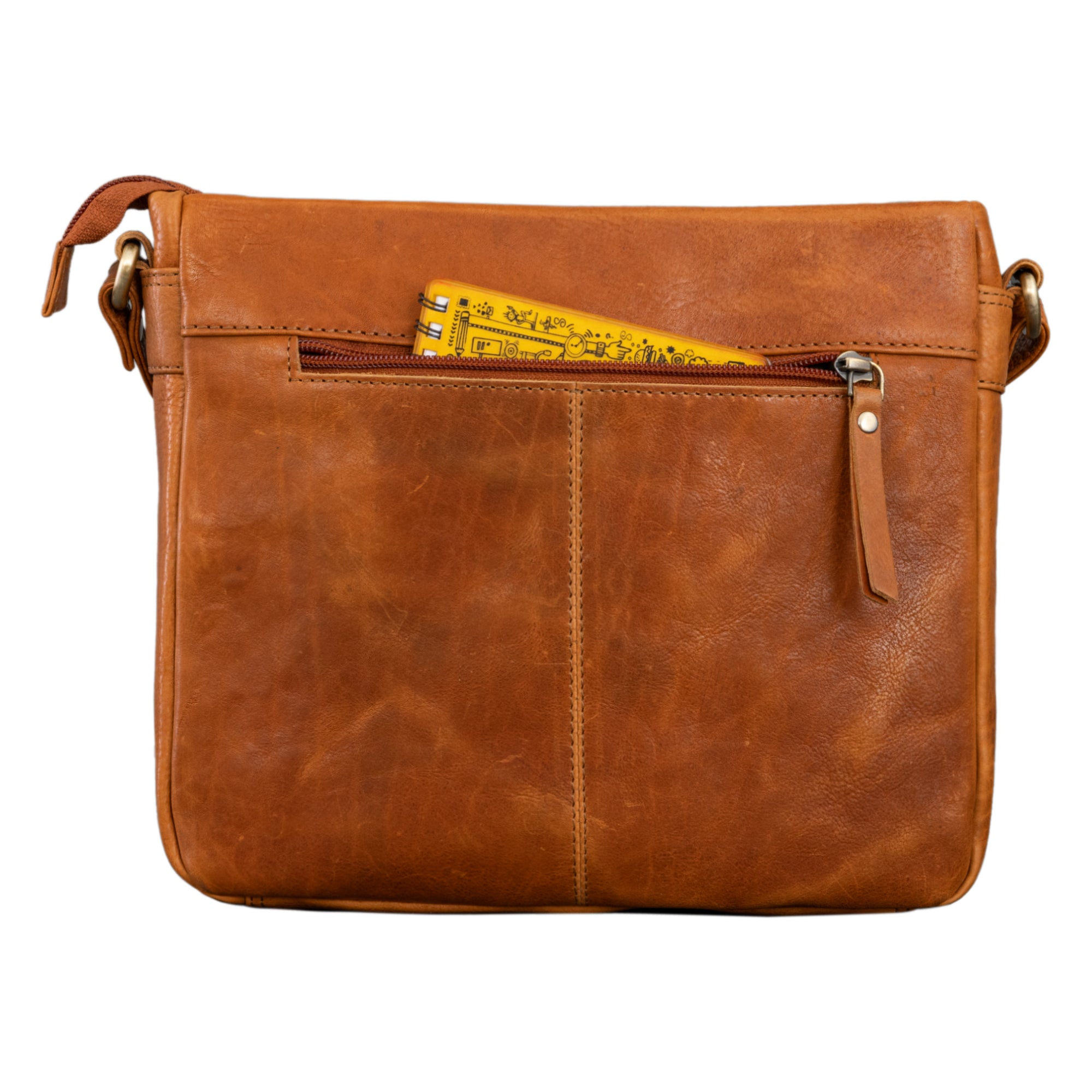 Handtasche Damen zum Umhängen aus Echtleder mit einem befüllten Reißverschlussfach auf der Rückseite